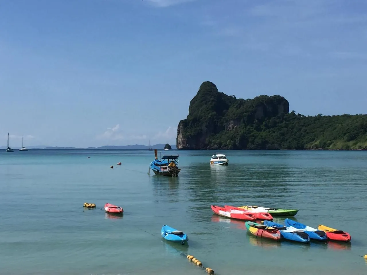 Phi Phi Sea And Hill Resort Thailand